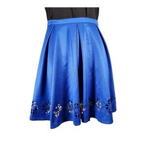 MY MICHELLE Girls 14 Blue Full Skirt With Decorative Cutouts 18" Long 29" Waist